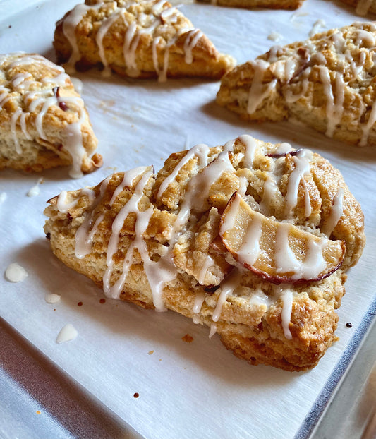 Holiday morning glazed apple pie scones